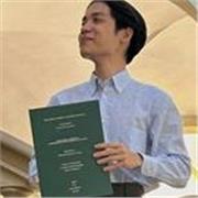 Offro ripetizioni e aiuto compiti (online o in presenza) / Diplomato al Liceo Classico / Laureato in Scienze della Comunicazione con 110 e lode